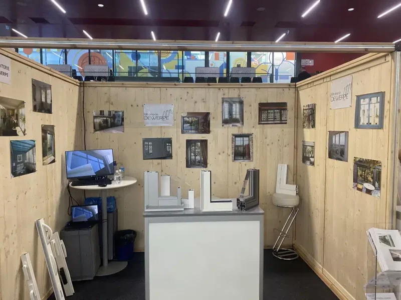 Spécialiste de la miroiterie