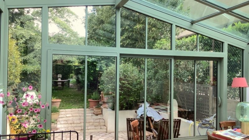 veranda bioclimatique verte
